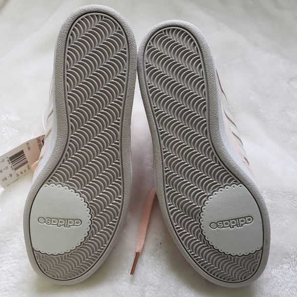 Cute Adidas Sneakers - Picture 3 of 6